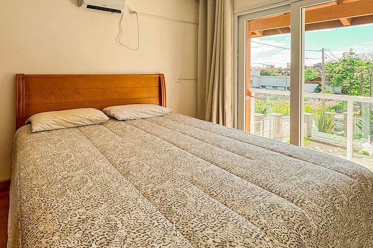 Casa Completa Triplex no Centro de Gramado