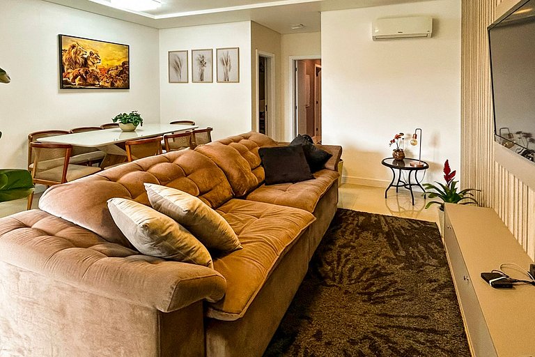 Apartamento Luxuoso 1 Quadra do Mar em Itapema