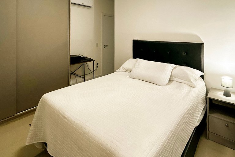 Apartamento Luxuoso 1 Quadra do Mar em Itapema