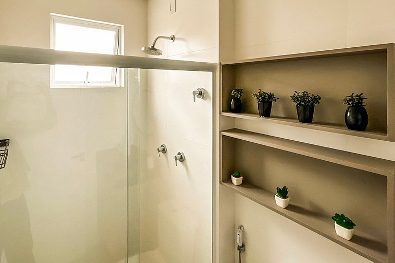 Apartamento Luxuoso 1 Quadra do Mar em Itapema