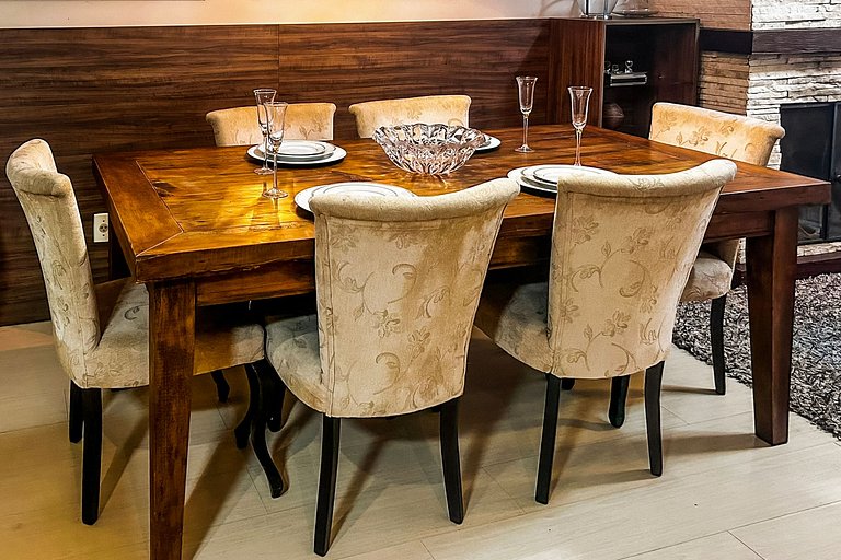 Apartamento Luxuoso no Centro de Gramado