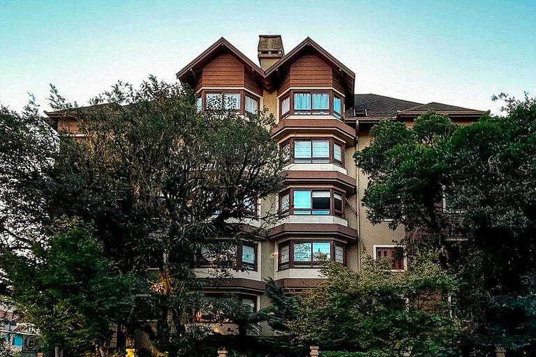 Apartamento Luxuoso no Centro de Gramado