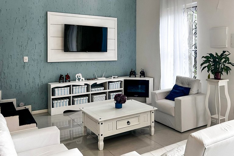 Casa Luxuosa com Hidromassagem em Gramado