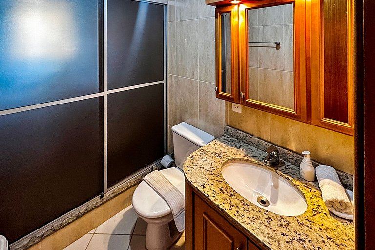 Apto no Centro com Sauna Hidro, Piscina aquecida