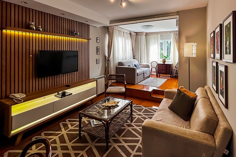 Apto no Centro de Gramado | Sauna, Hidro e Piscina