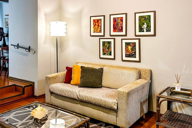 Apto no Centro de Gramado | Sauna, Hidro e Piscina