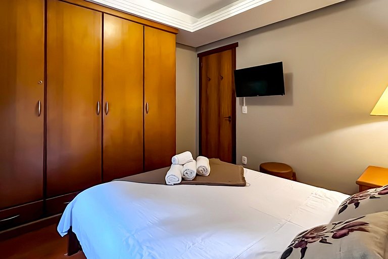 Apto no Centro de Gramado | Sauna, Hidro e Piscina