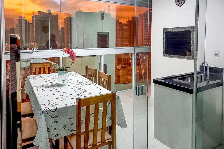 Apartamento 650 m da Praia em Itapema