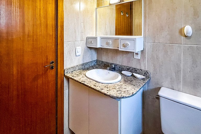 Apto Centro Gramado | Hidro, Piscina e Sauna