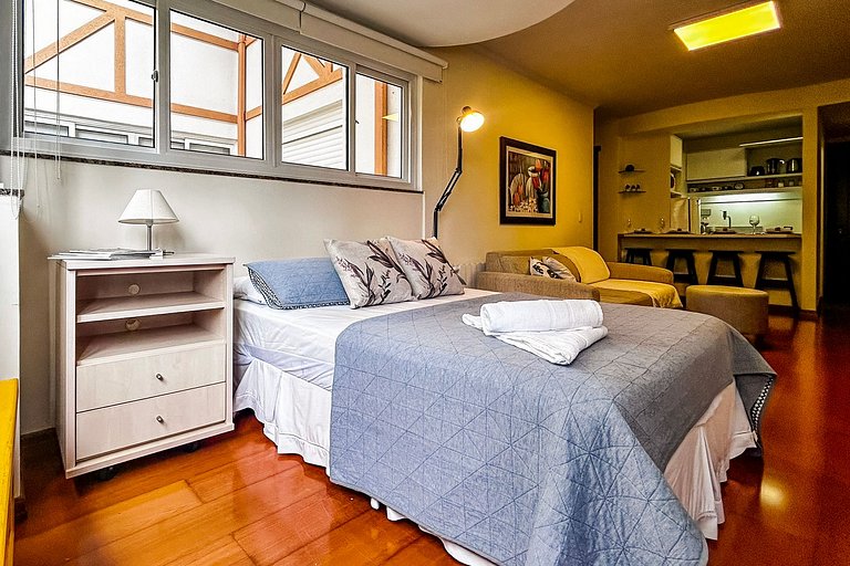 Studio no Centro de Gramado com Piscina Aquecida