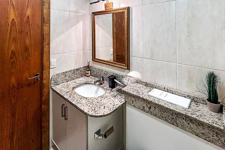 Studio no Centro de Gramado com Piscina Aquecida