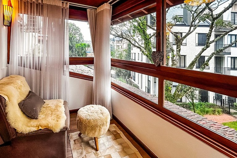 Apt em Frente à Rua Coberta| Faça Tudo a Pé