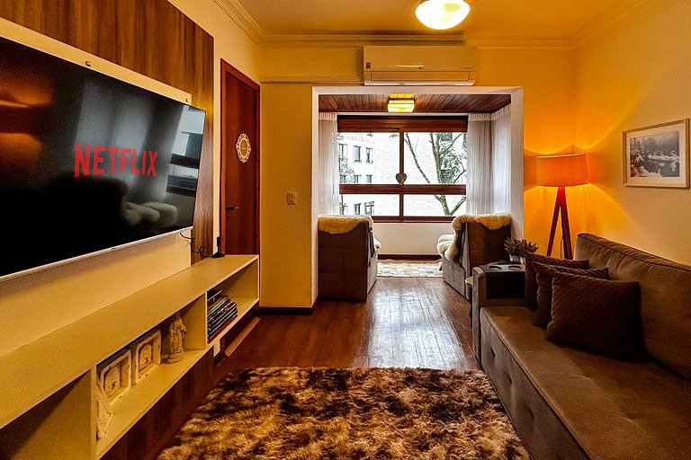 Apt em Frente à Rua Coberta| Faça Tudo a Pé