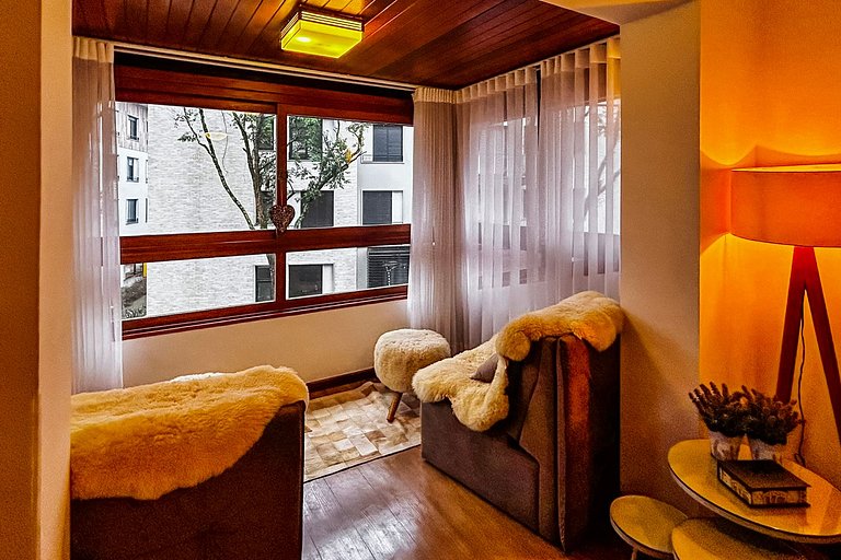 Apt em Frente à Rua Coberta| Faça Tudo a Pé