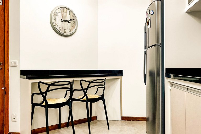 Apt Próximo à Rua Torta| Faça Tudo a Pé