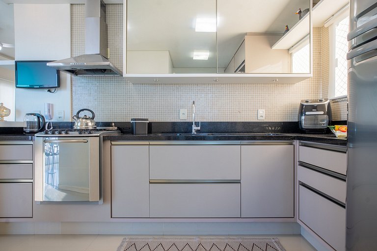 Apartamento com Vista para o Mar em Itapema