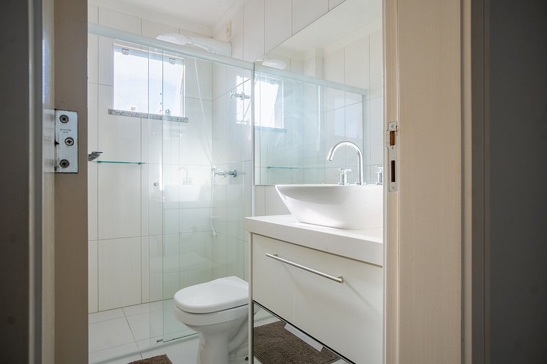Apartamento com Vista para o Mar em Itapema