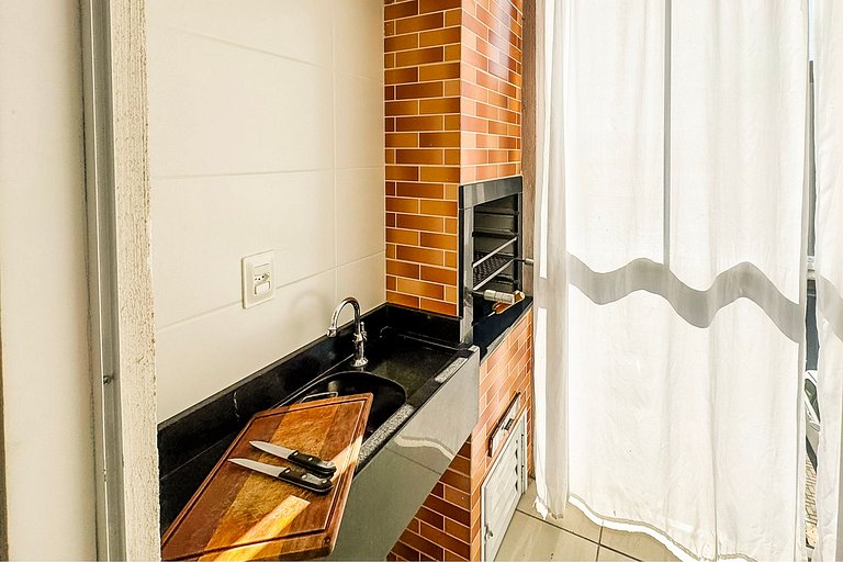 Apartamento com Piscina em Porto Belo
