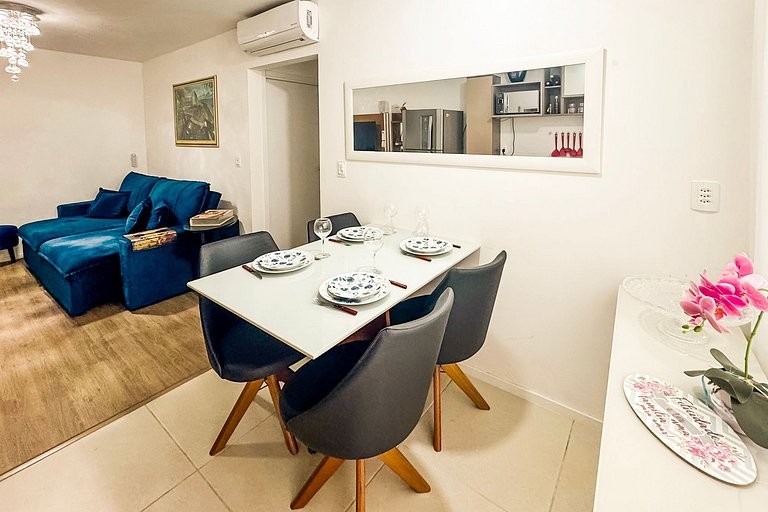 Apartamento com Piscina em Porto Belo