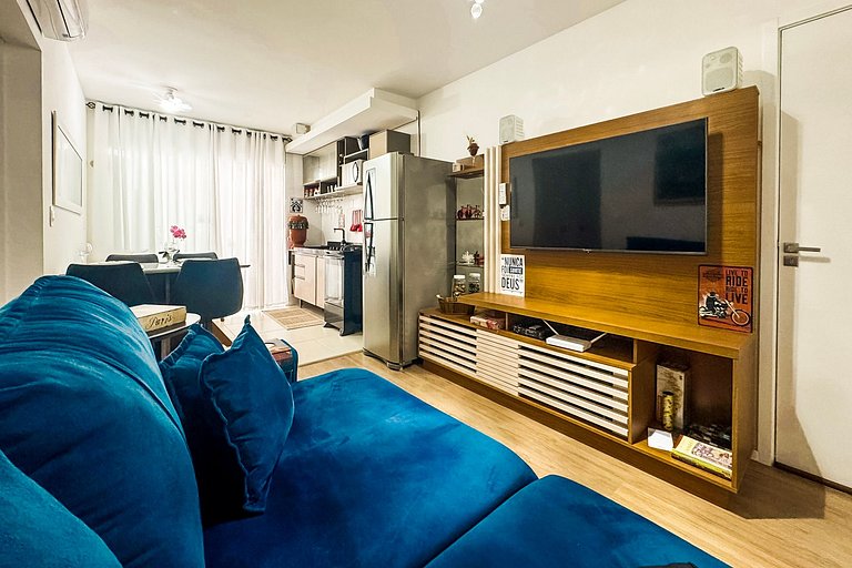 Apartamento com Piscina em Porto Belo