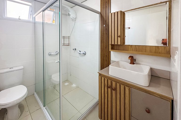 Apartamento com Piscina em Porto Belo
