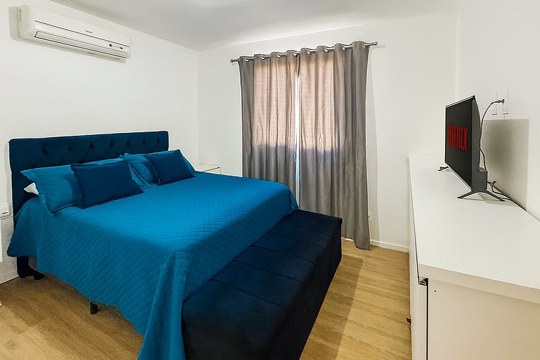 Apartamento com Piscina e Jacuzzi em Porto Belo