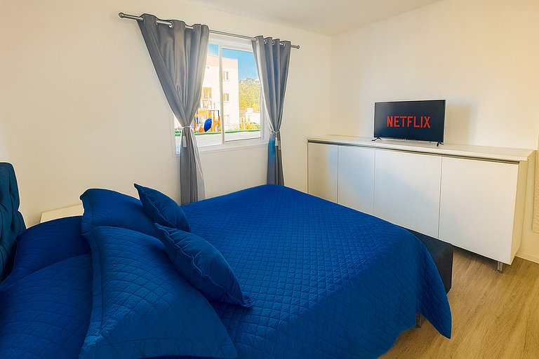 Apartamento com Piscina e Jacuzzi em Porto Belo