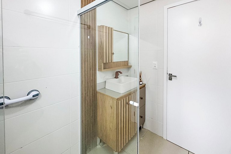 Apartamento com Piscina e Jacuzzi em Porto Belo