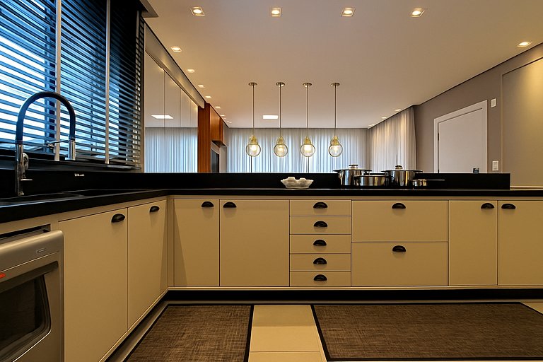 Apartamento Luxuoso Quadra Mar em Itapema
