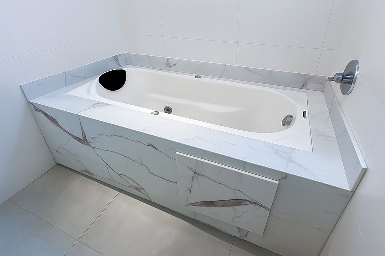 Apartamento Luxuoso Quadra Mar em Itapema