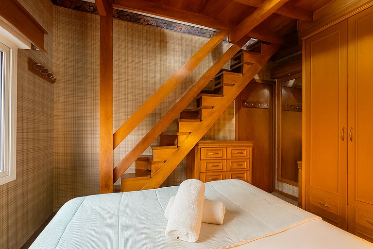 Apto no Centro com Sauna Hidro, Piscina aquecida