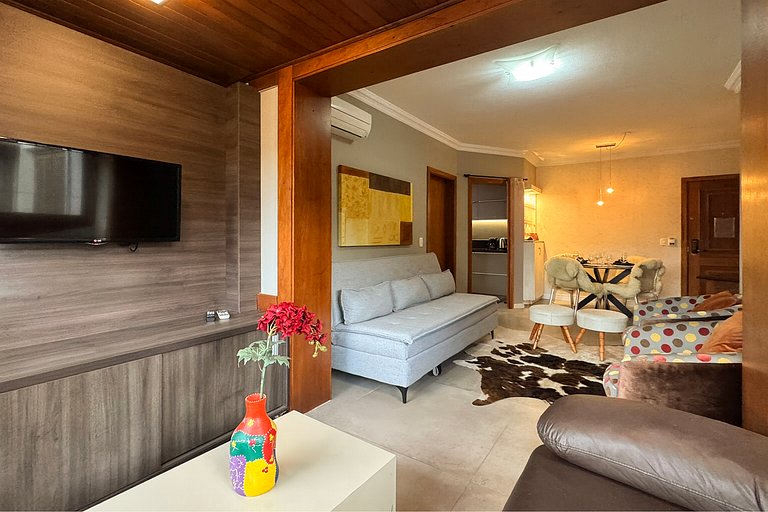 Apto ao lado da Rua Torta | Faça tudo a pé