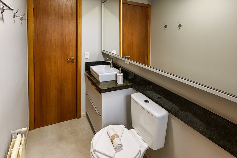 Apto ao lado da Rua Torta | Faça tudo a pé