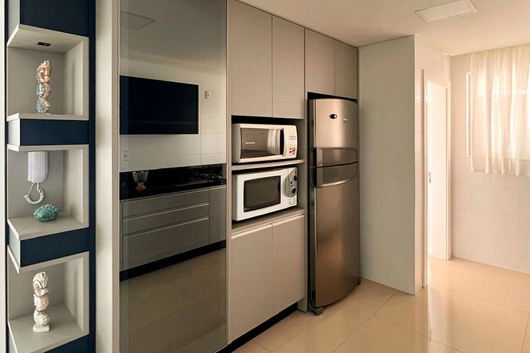 Apartamento Luxuoso 400 m do Mar em Itapema