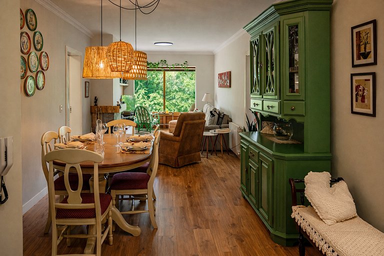 Apto na Rua Torta com lareira | Faça Tudo a Pé