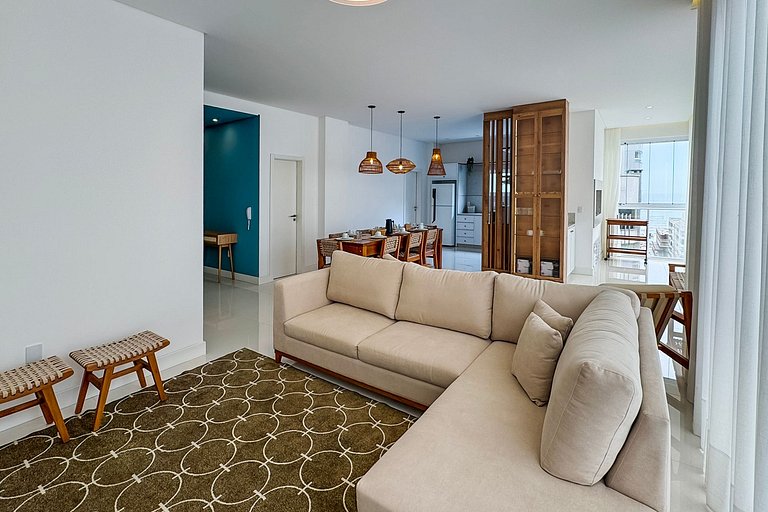 Apartamento 300 Metros do Mar em Itapema