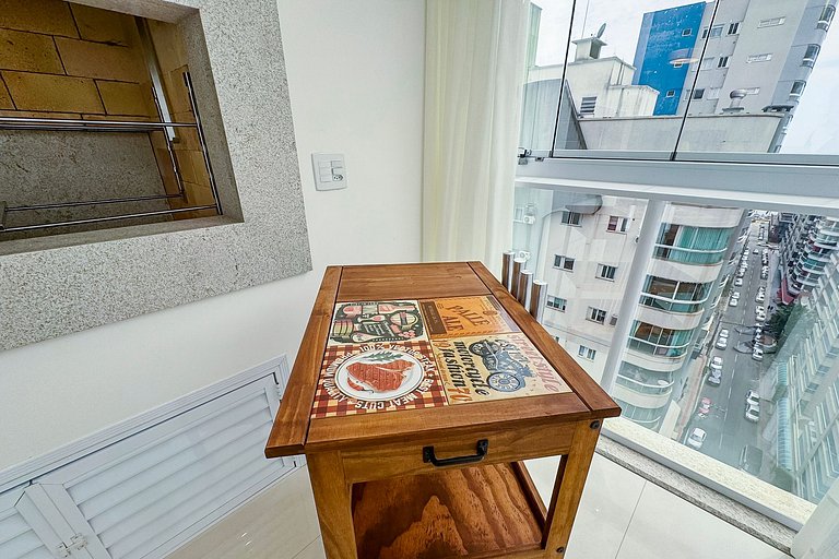 Apartamento 300 Metros do Mar em Itapema