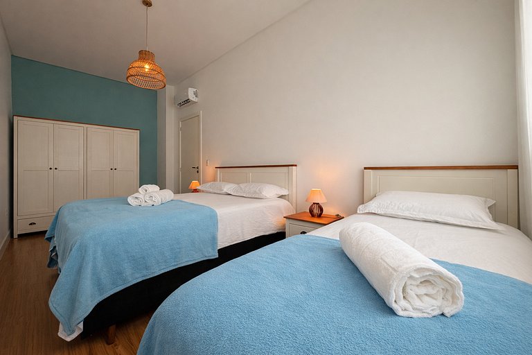 Apartamento 300 Metros do Mar em Itapema