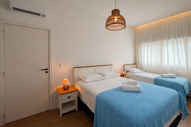 Apartamento 300 Metros do Mar em Itapema