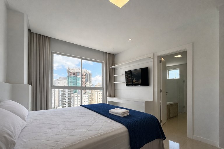 Apartamento Luxuoso 400 m do Mar em Itapema