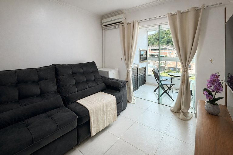 Apartamento em Itapema – 900m da Meia Praia