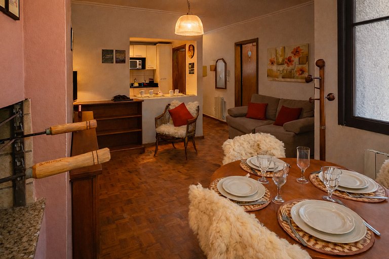 Studio com Lareira e Churrasqueira | Gramado