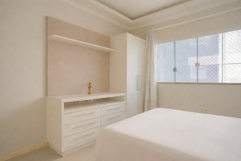 Apartamento com Vista para o Mar em Itapema