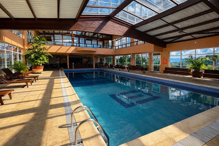 Apto no Centro com Sauna Hidro, Piscina aquecida