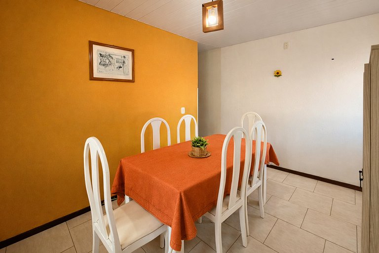 Apartamento 450 m da Praia em Porto Belo