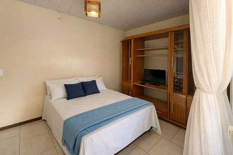 Apartamento 450 m da Praia em Porto Belo