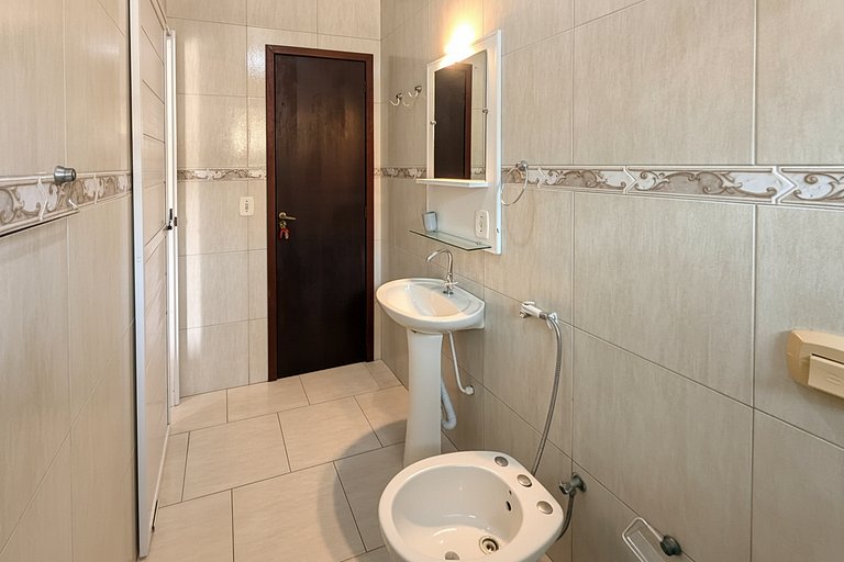 Apartamento 450 m da Praia em Porto Belo