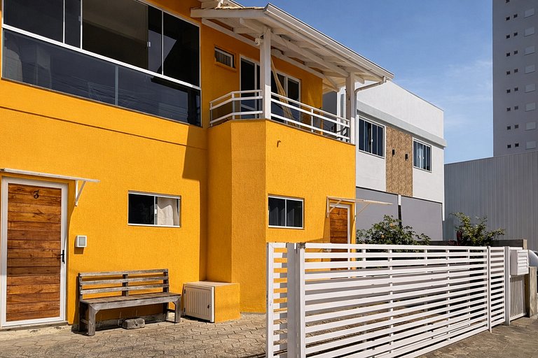 Studio 450m da Praia em Porto Belo| Faça tudo a pé