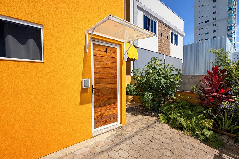 Studio aconchegante a 450 m da Praia em Porto Belo