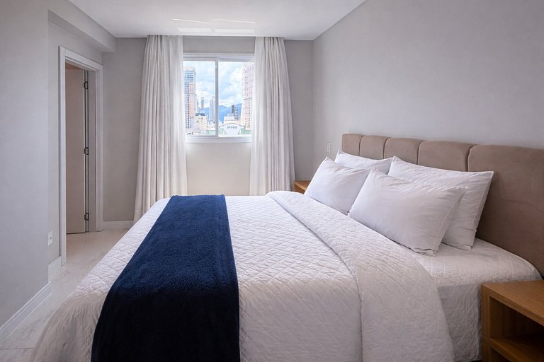 Apartamento 300 Metros do Mar em Itapema